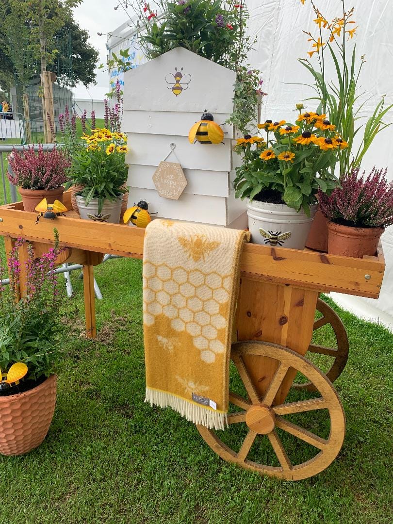 Bee Themed Throw