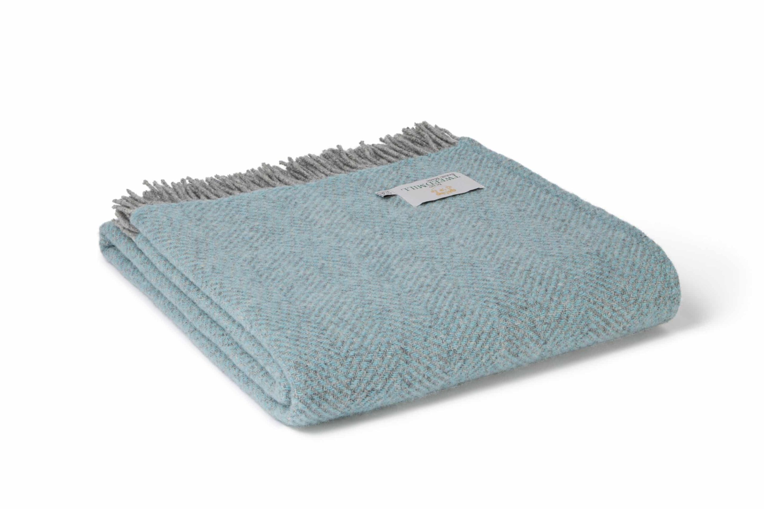 Extra Large Spearmint/Grey Beehive Throw