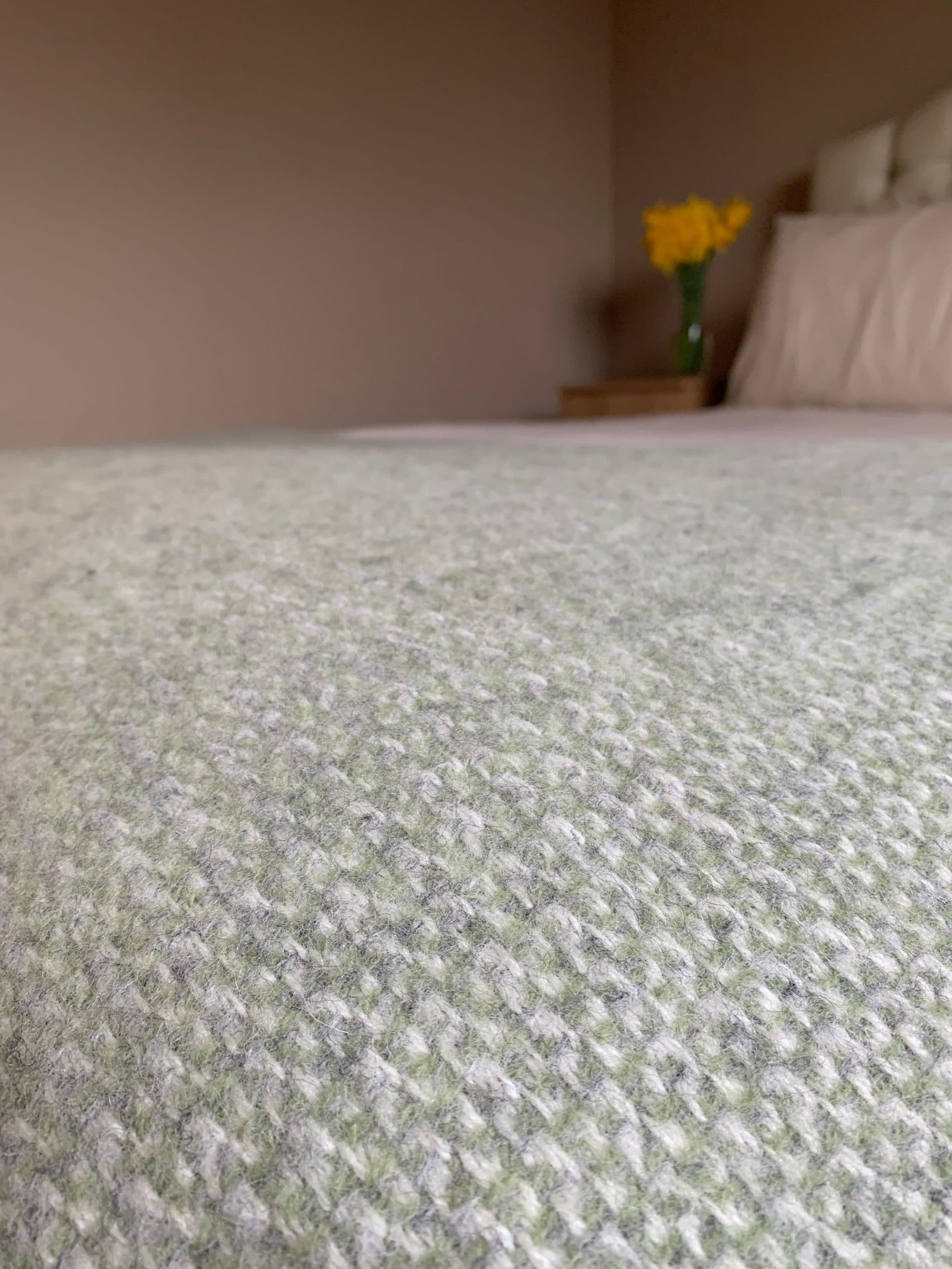Illusion Green Grey Throw Blanket In Pure New Wool