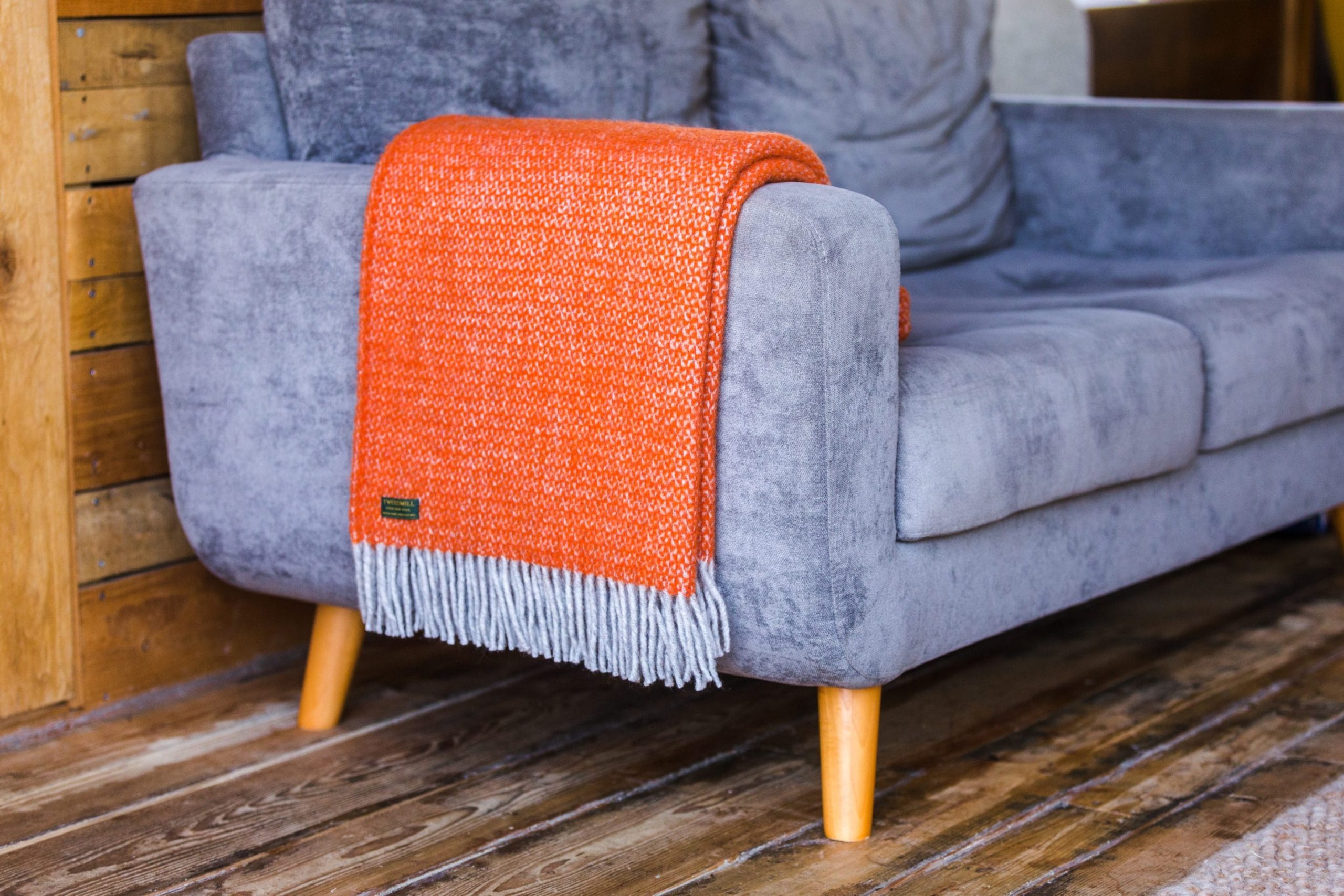 Pure New Wool Illusion Throw in Pumpkin and Grey