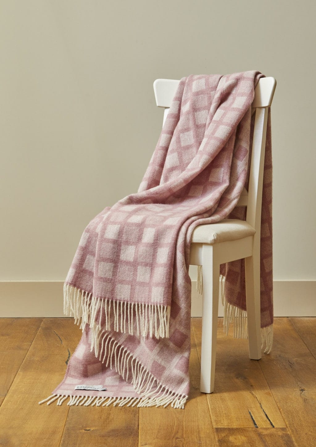 Manhattan Throw Pink