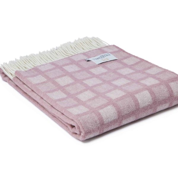 Manhattan Throw Pink