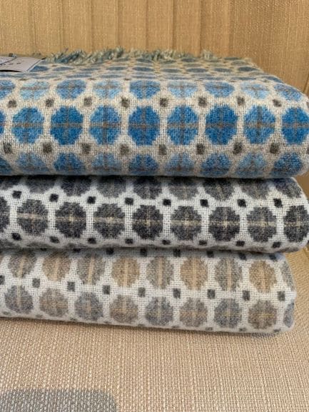 Milan Natural Lambswool Throw by Bronte