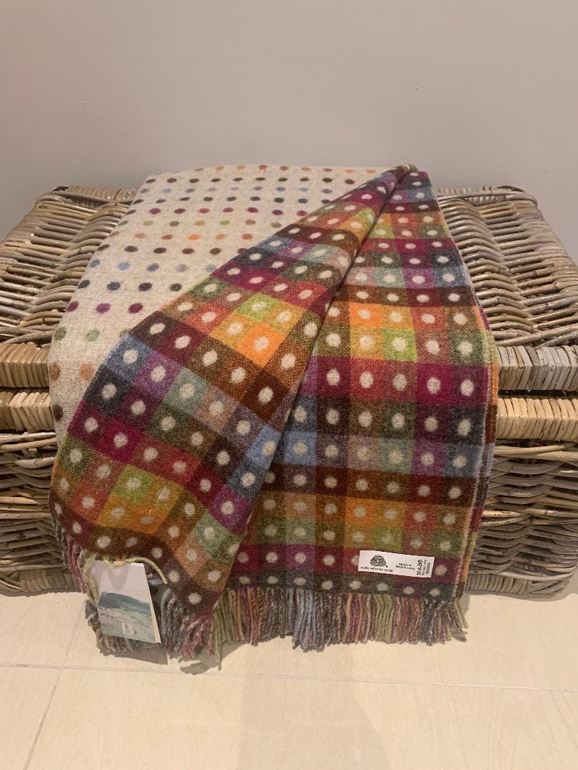 Multi Spot Beige Lambswool Throw