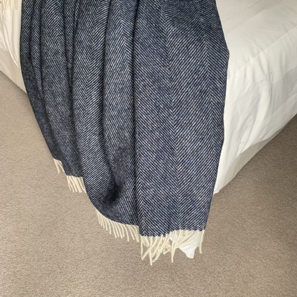 Pure Wool Throw in Navy