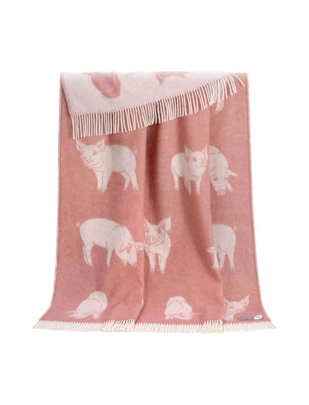 Pure New Wool Piglet Themed Throw