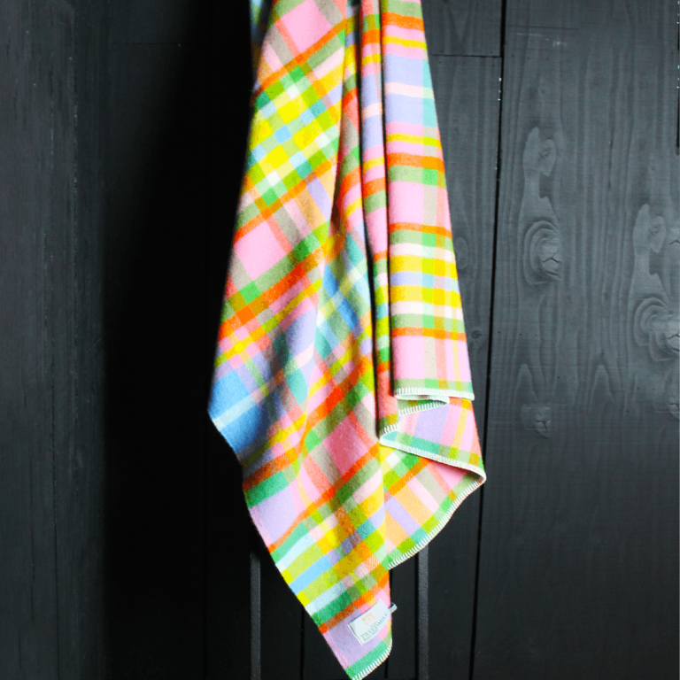 Wool Blankets & Throws