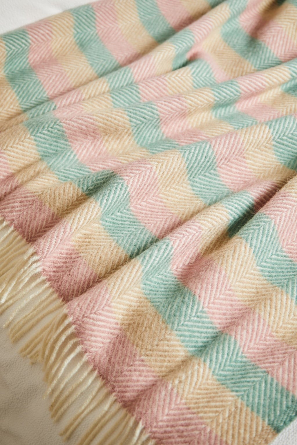Stripe Pure New Wool Throw Summer Breeze